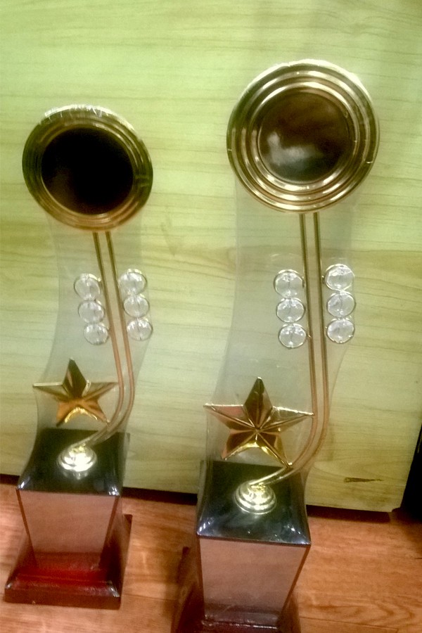 Trophy - TR03